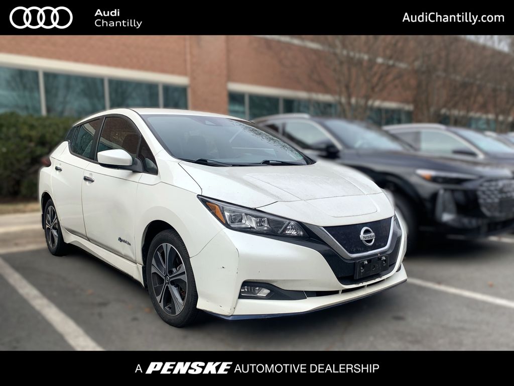 2019 Nissan Leaf SV Plus's photo