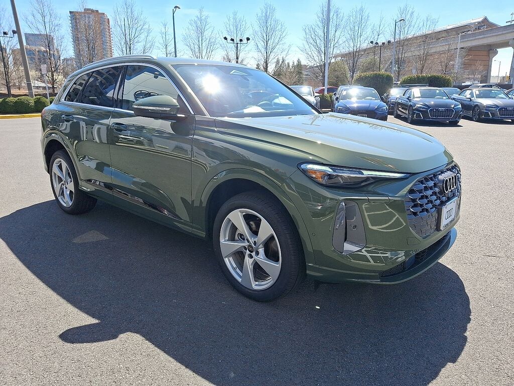 New 2026 Audi Q5 Premium Plus SUV