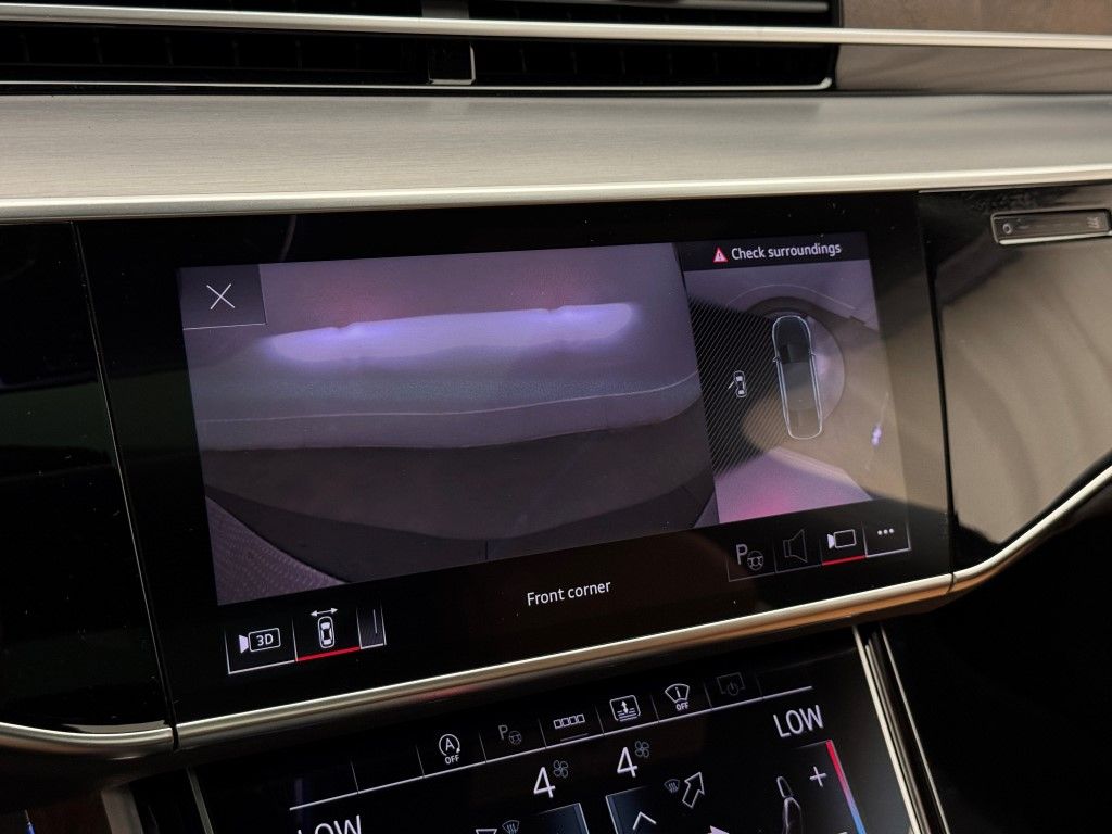 2025 Audi A8 Base - Photo 43