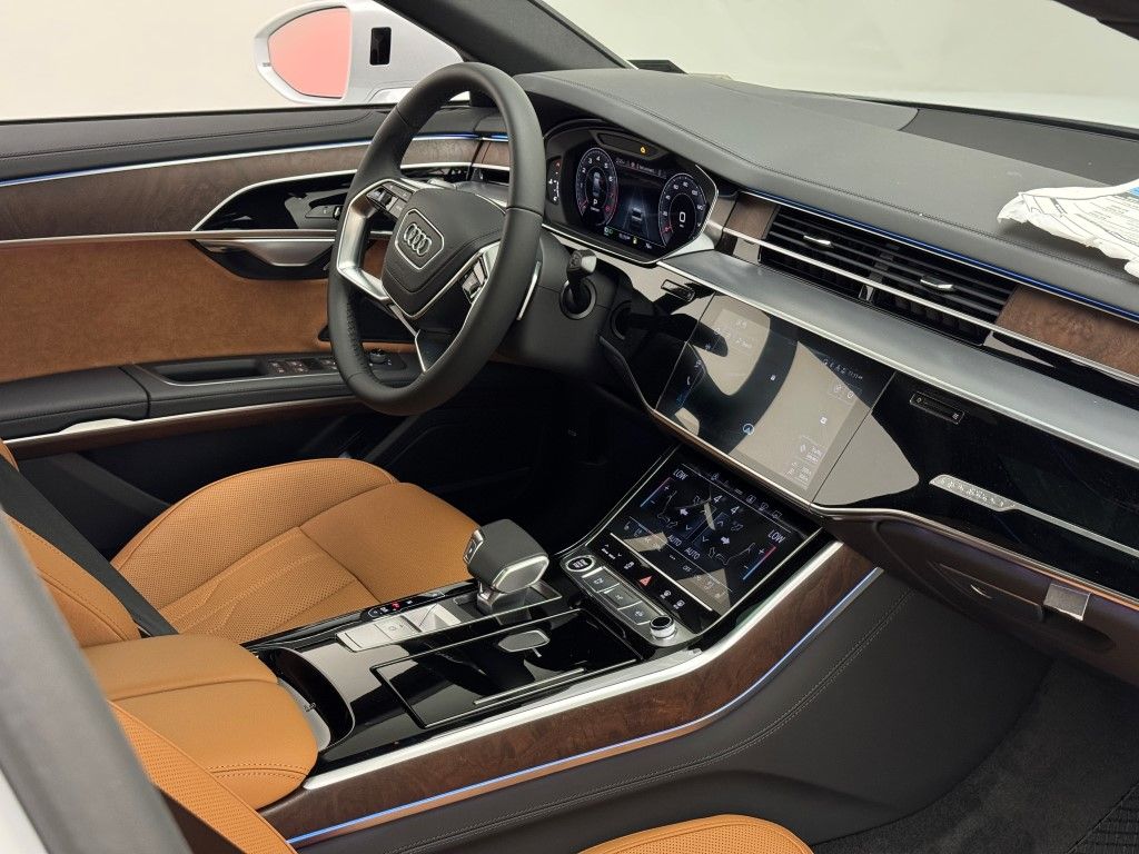 2025 Audi A8 Base - Photo 17
