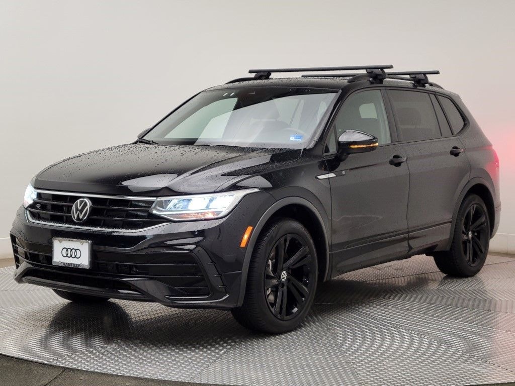 Used 2024 Volkswagen Tiguan 2.0T SE R-Line Black SUV