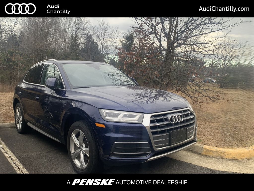 2020 Audi Q5 Premium Plus's photo