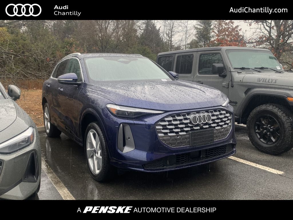 2025 Audi New Q5 Premium Plus's photo