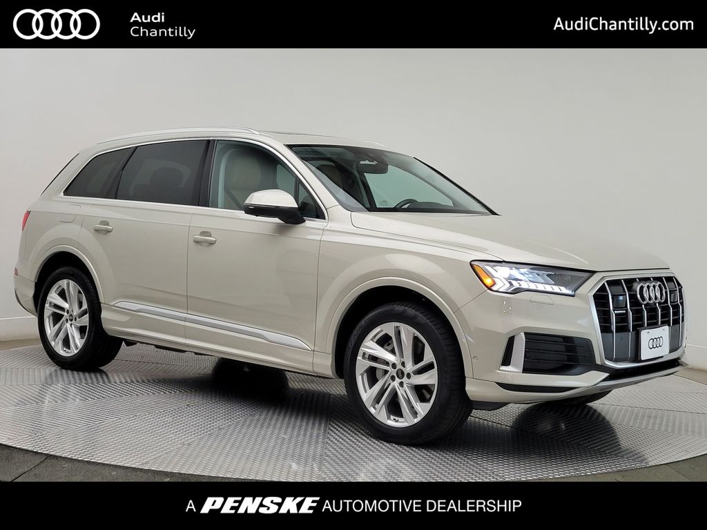 2023 Audi Q7 Premium Plus