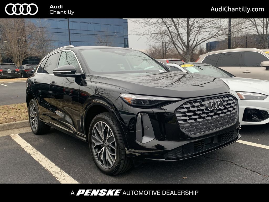 2025 Audi New Q5 Premium Plus's photo