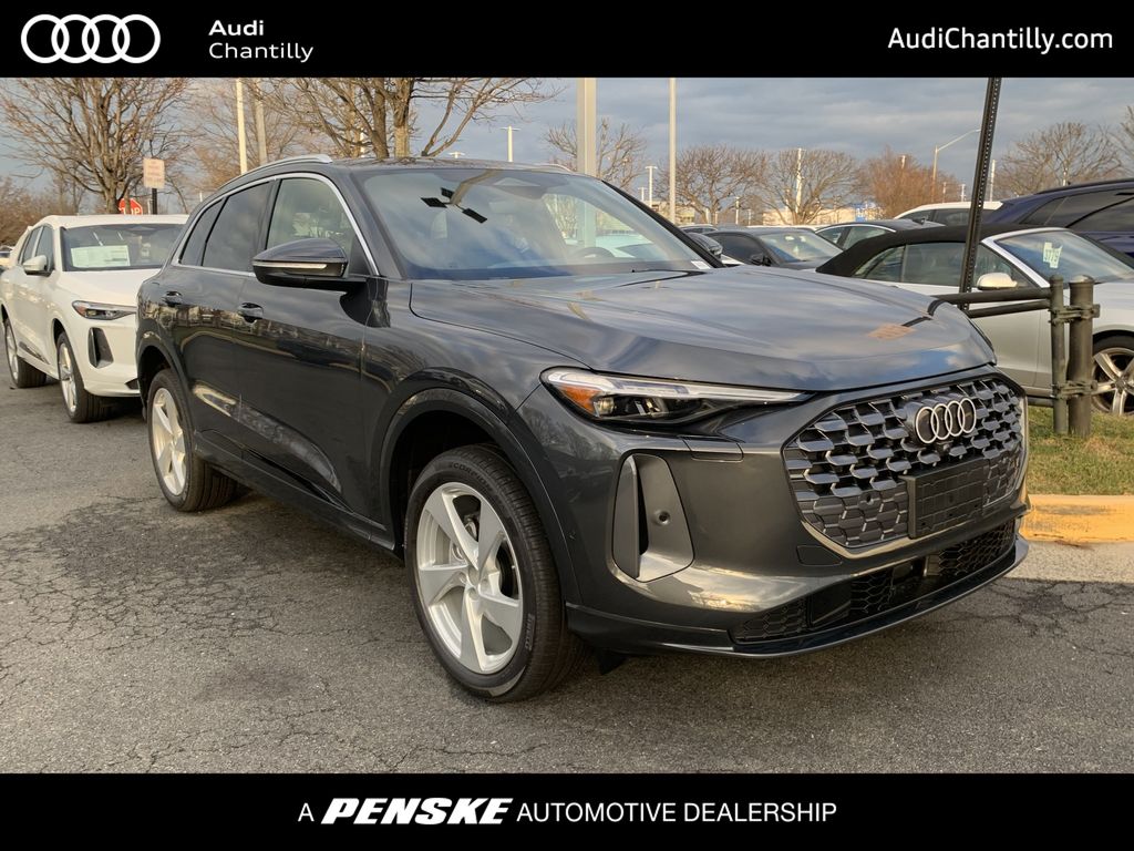 2025 Audi New Q5 Premium Plus's photo