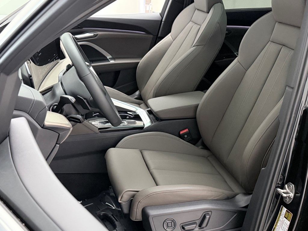 2025 Audi Q5 Premium Plus - Photo 28