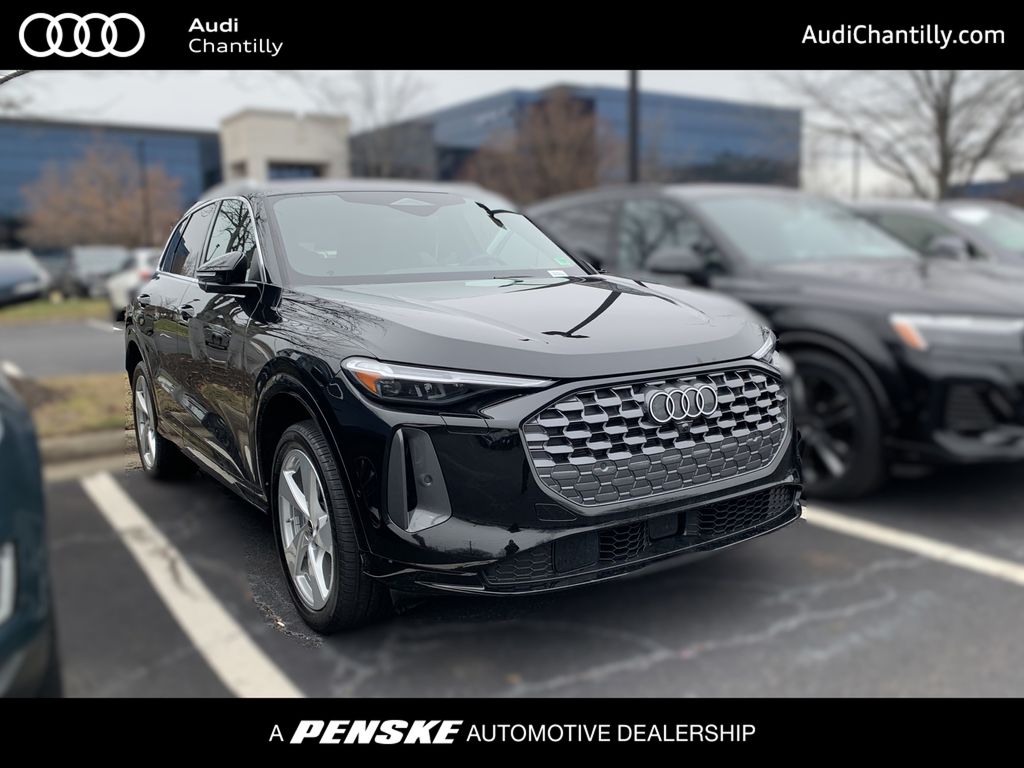 2025 Audi New Q5 Premium Plus's photo