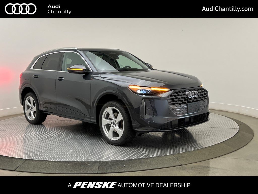 2025 Audi New Q5 Premium Plus's photo