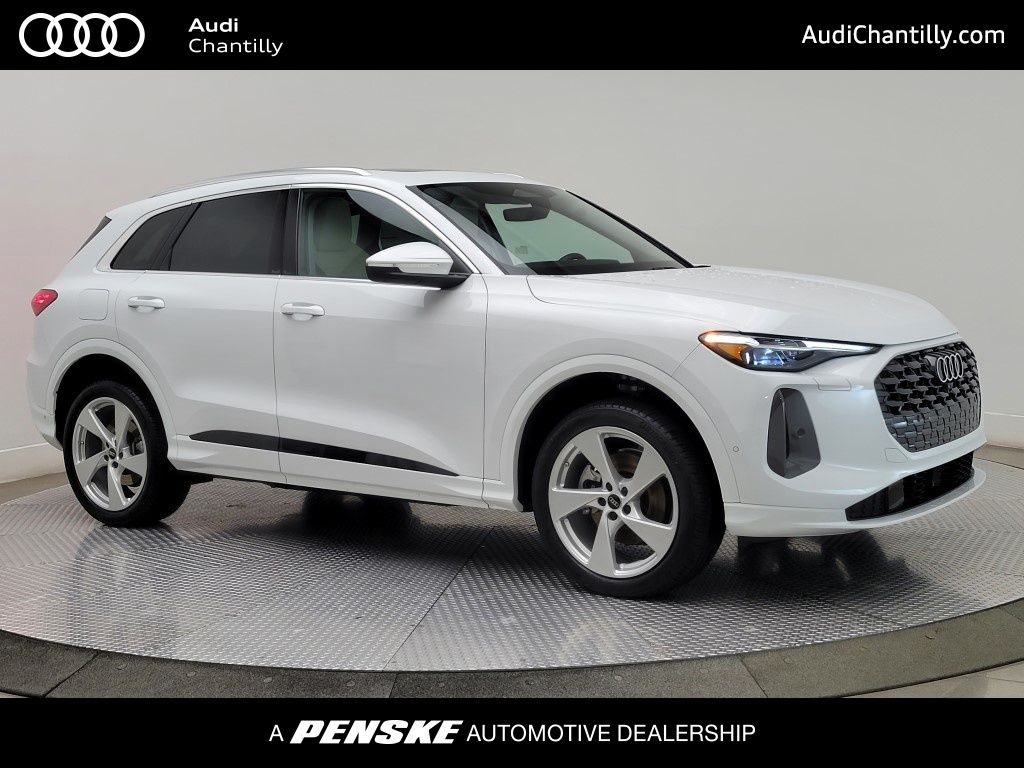 2025 Audi New Q5 Premium Plus's photo