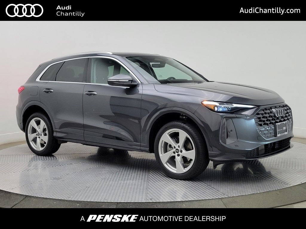 2025 Audi New Q5 Premium Plus's photo