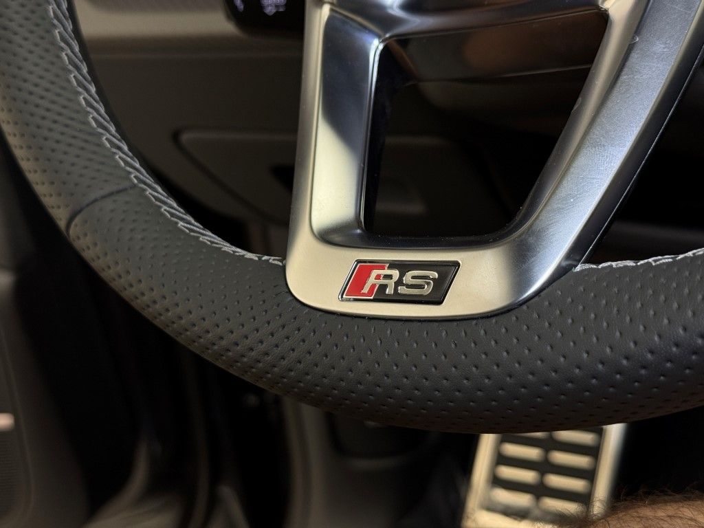 2025 Audi RS Q8 Base - Photo 44