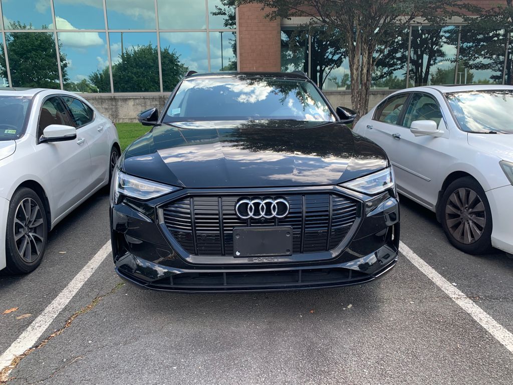 Used 2021 Audi e-tron Premium with VIN WA1AAAGE0MB014557 for sale in Chantilly, VA