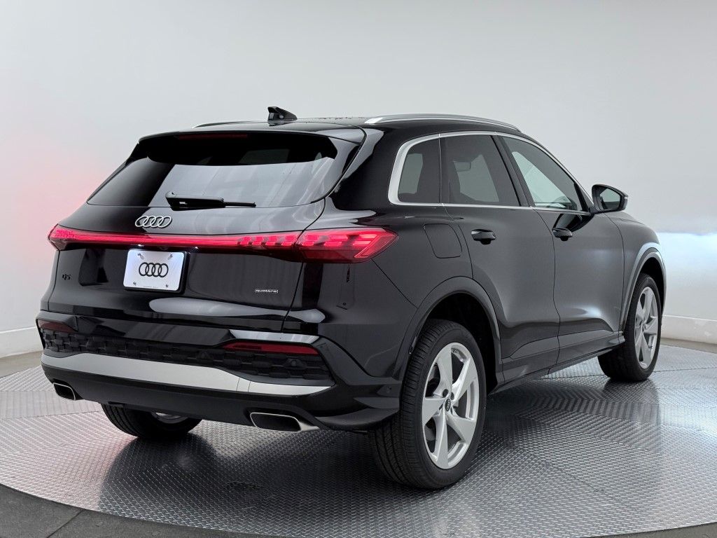 2025 Audi Q5 Premium Plus - Photo 12