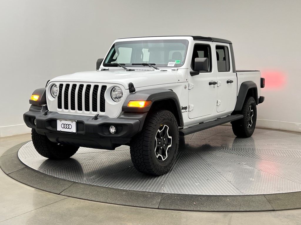 2020 Jeep Gladiator Sport photo 2