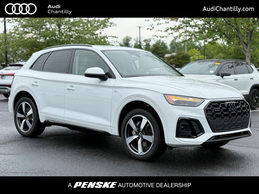 2023 Audi Q5 45 Prestige's photo