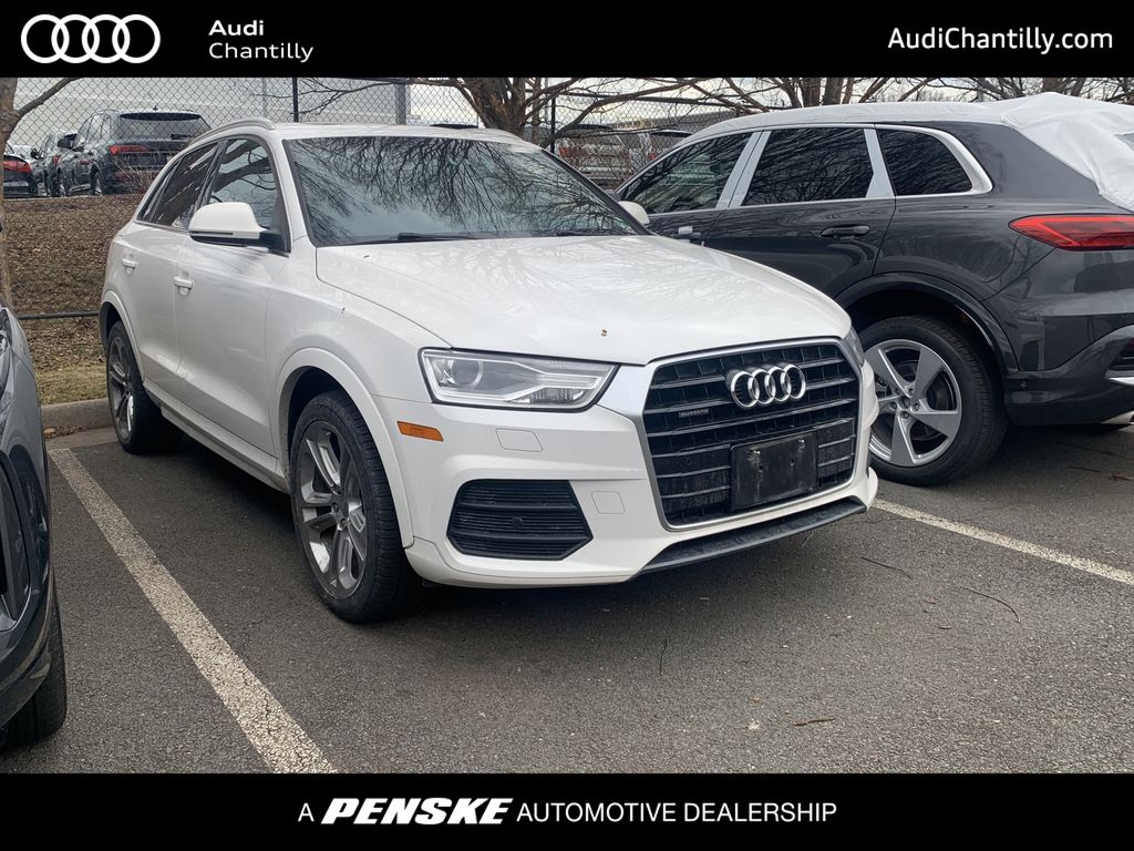 2017 Audi Q3 Premium Plus's photo