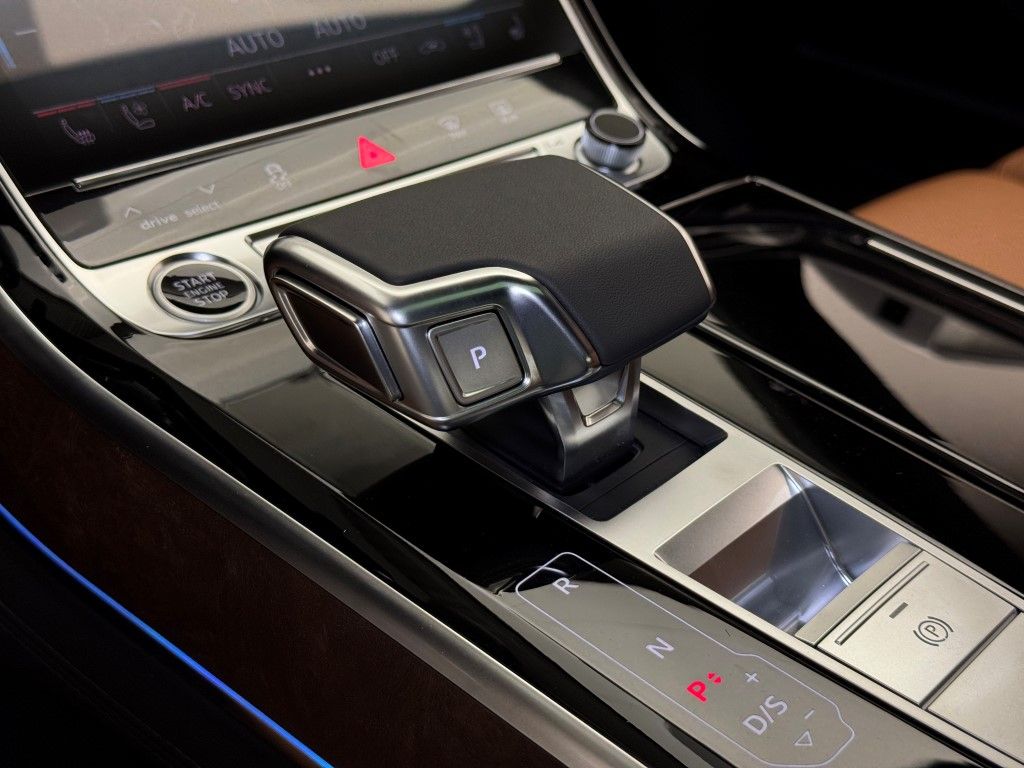 2025 Audi A8 Base - Photo 48