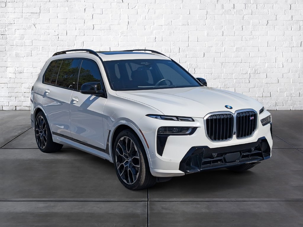  2025 BMW X7 M60i AWD   