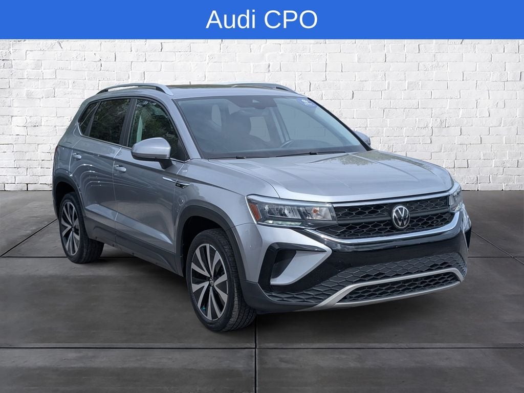 2023 Volkswagen Taos SE FWD