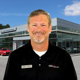 Staff member Patrick Harris from ID_3335291e08b9