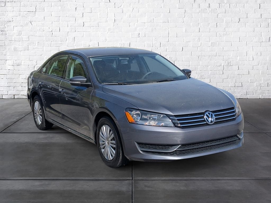 2014 Volkswagen Passat S 1.8