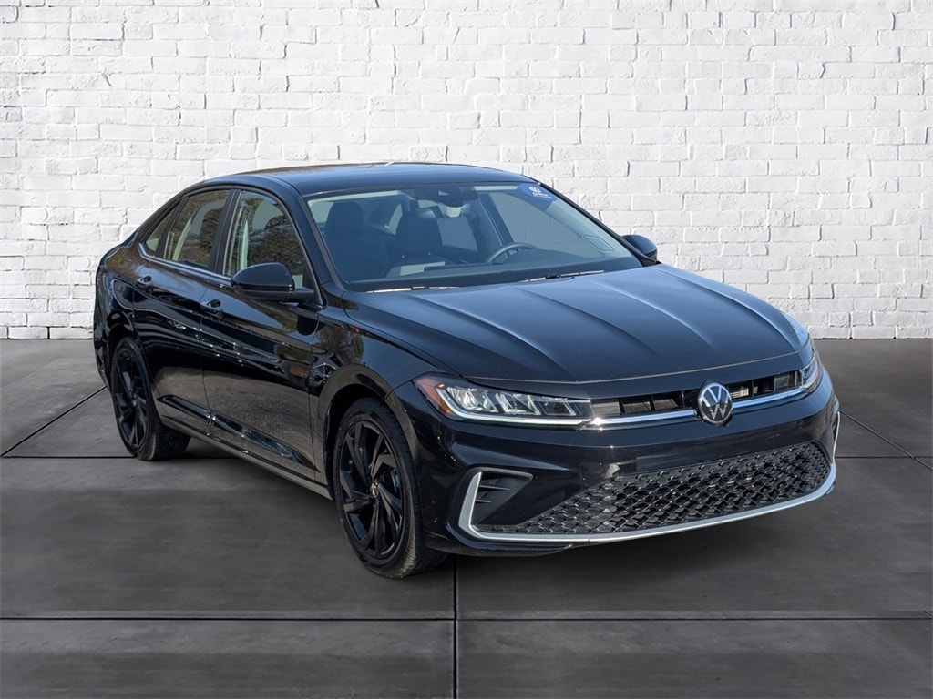 2025 Volkswagen Jetta SE FWD