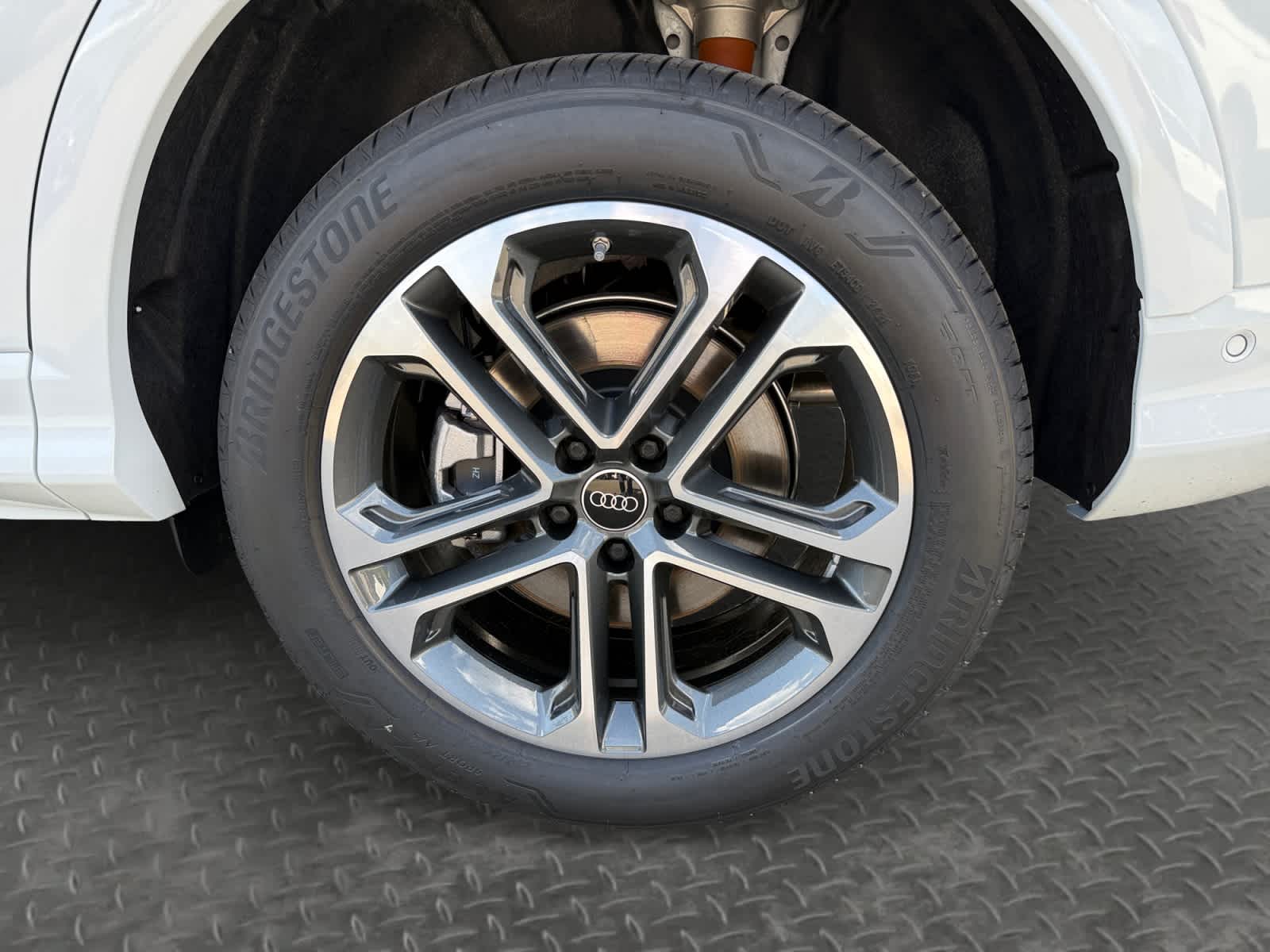 2026 Audi Q5 Premium Plus - Photo 9