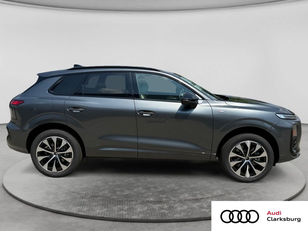 New 2026 Audi Q3 S Line quattro