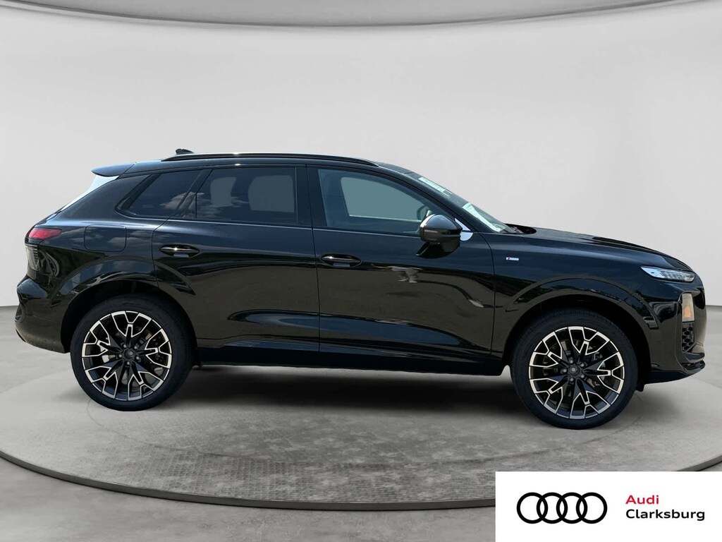 New 2026 Audi Q3 S Line quattro