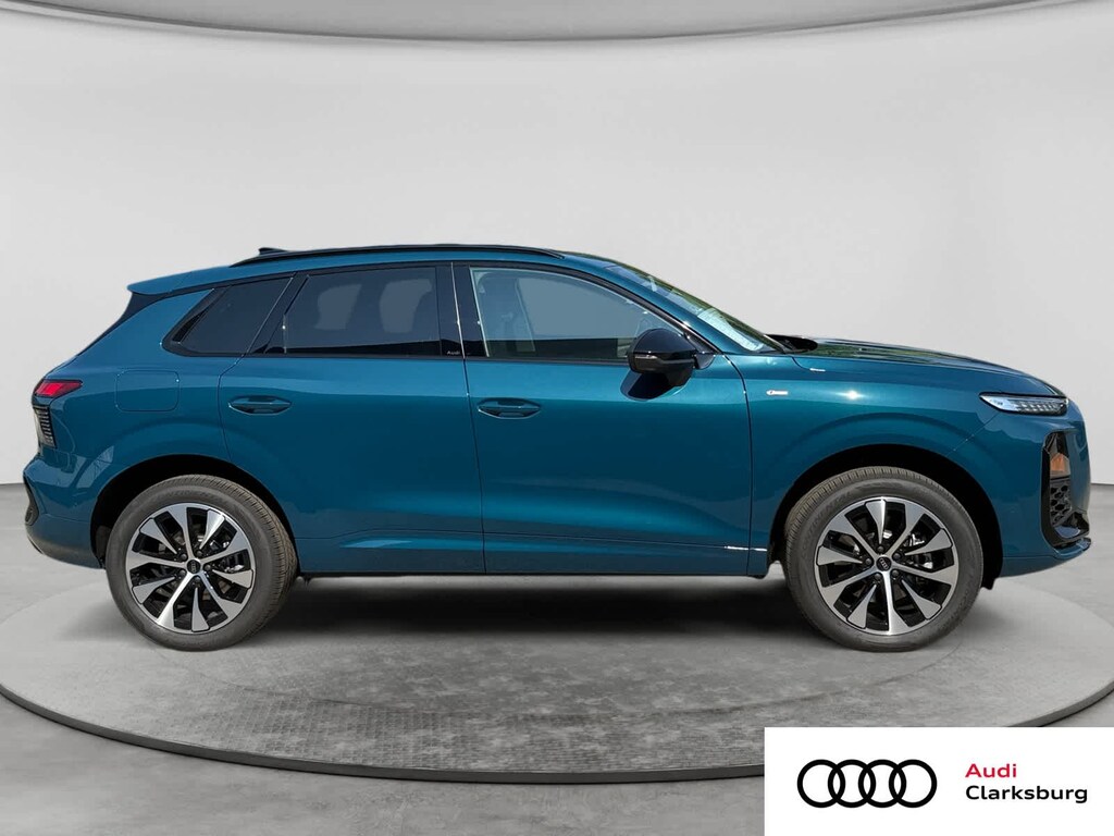 New 2026 Audi Q3 S Line quattro