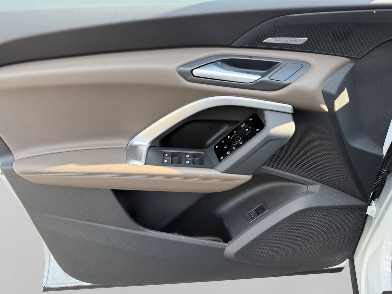 2026 Audi Q5 Premium Plus - Photo 10