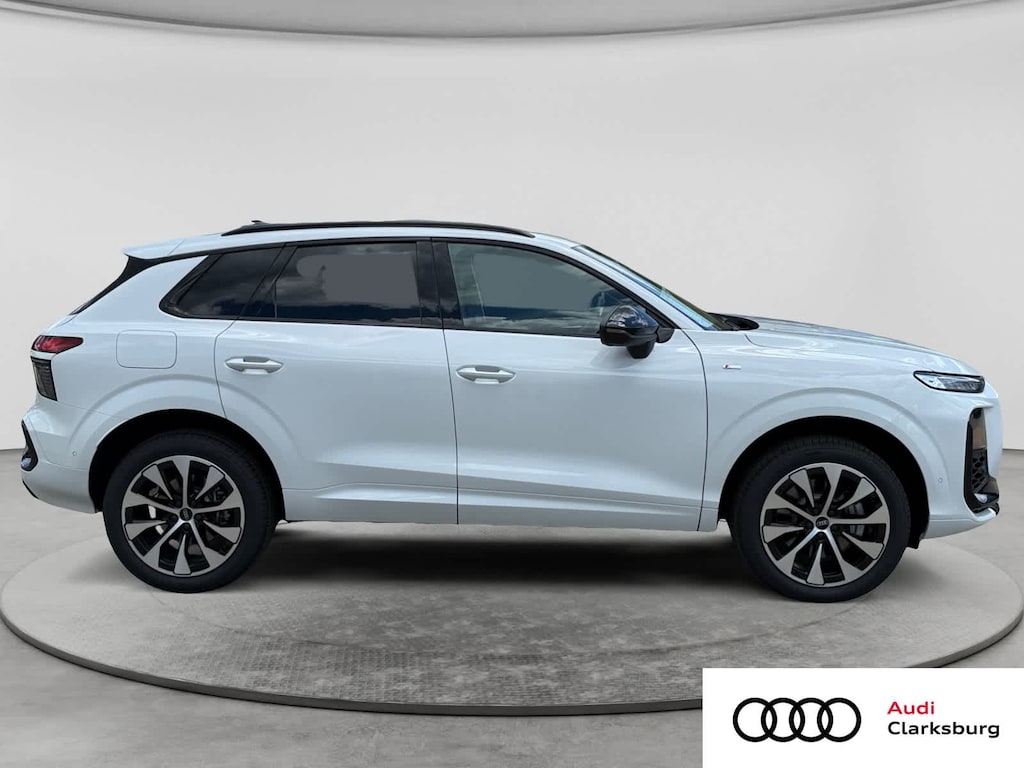 New 2026 Audi Q3 S Line quattro