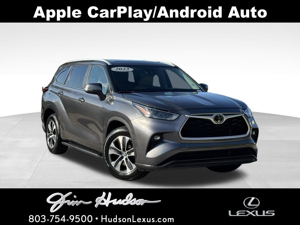 Used 2023 Toyota Highlander XLE SUV