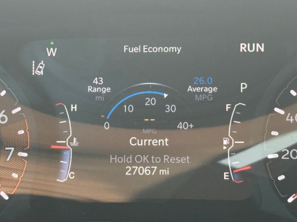 2024 Jeep Compass Latitude photo 3