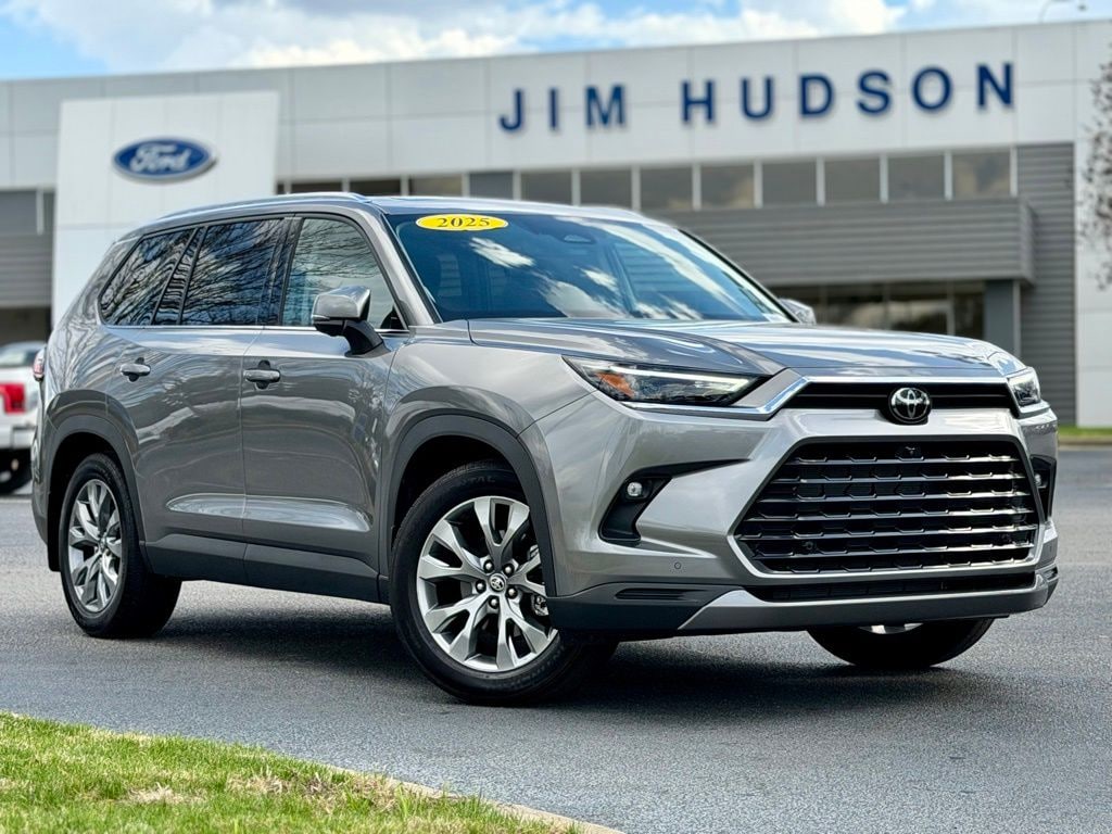 Used 2025 Toyota Grand Highlander Limited SUV