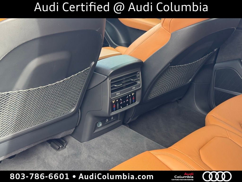 2022 Audi RS Q8 Base - Photo 25