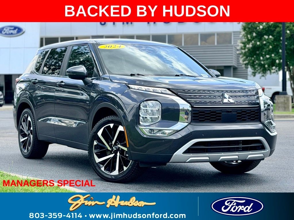 Used 2024 Mitsubishi Outlander SE SUV