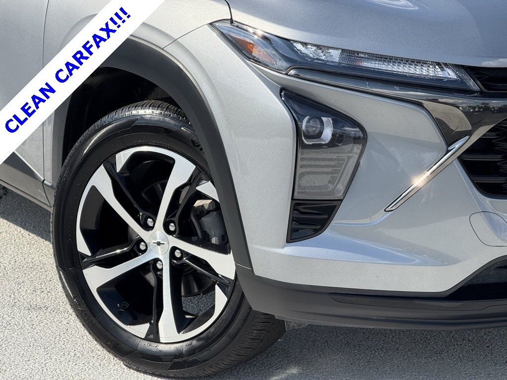 Used 2024 Chevrolet Trax 1RS SUV