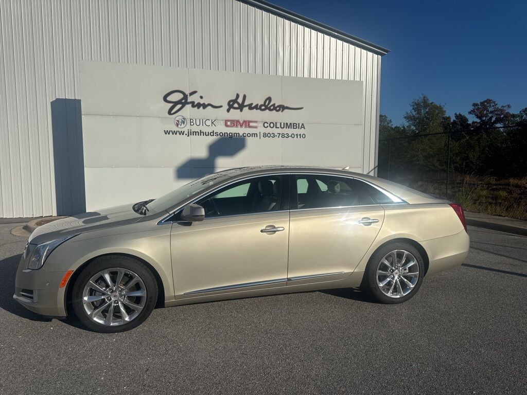 Used 2014 CADILLAC XTS Luxury Sedan