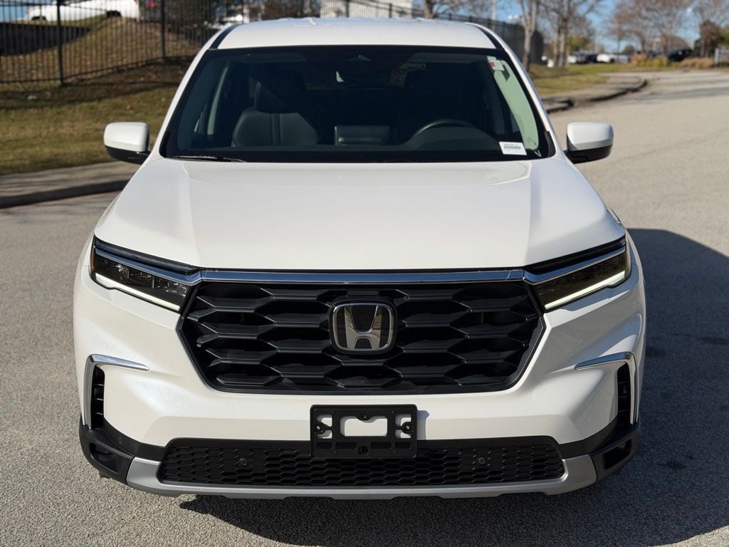 Used 2025 Honda Pilot EX-L SUV