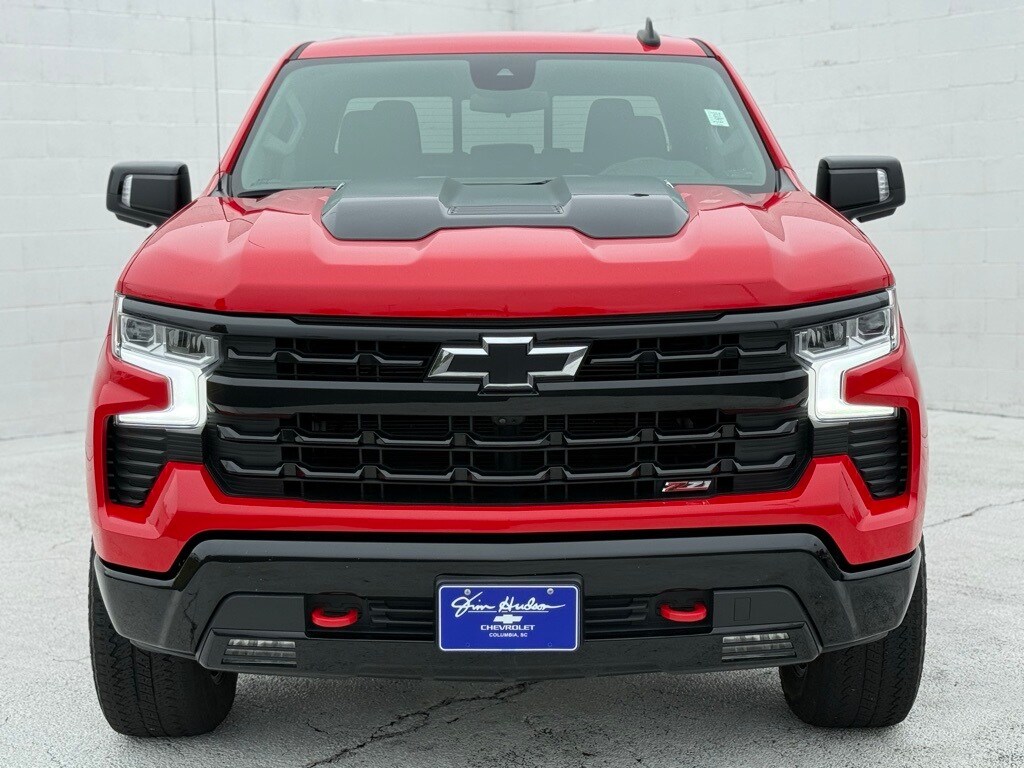 2022 Chevrolet Silverado 1500 LT Trail Boss photo 3