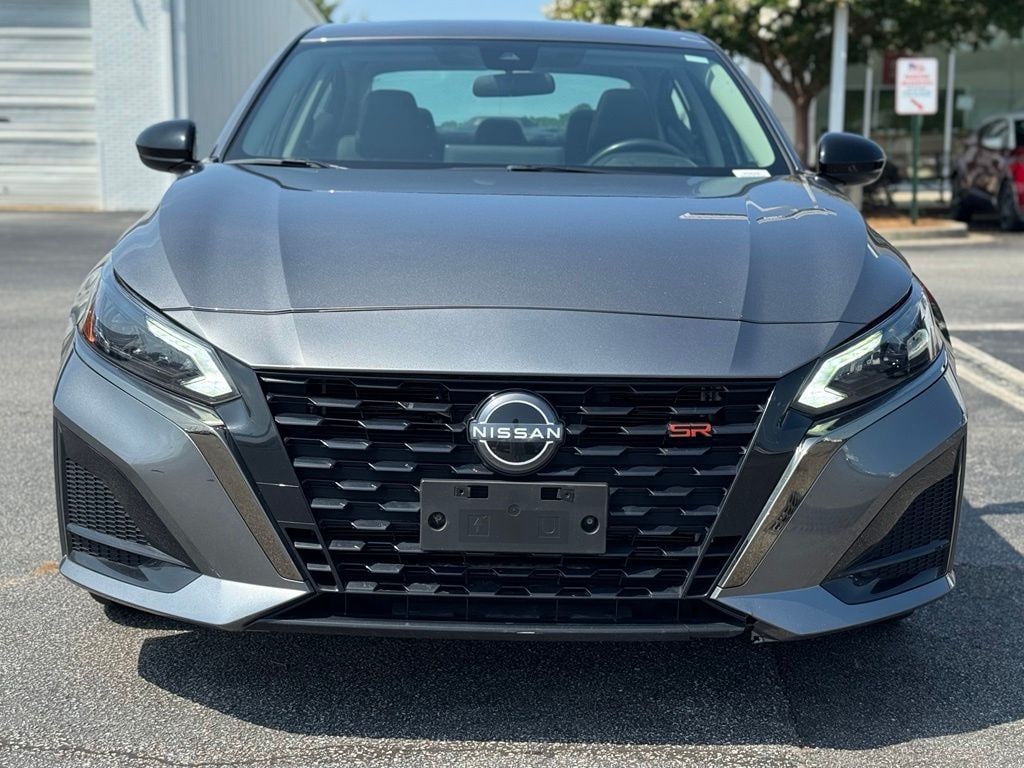 Used 2024 Nissan Altima 2.5 SR Sedan