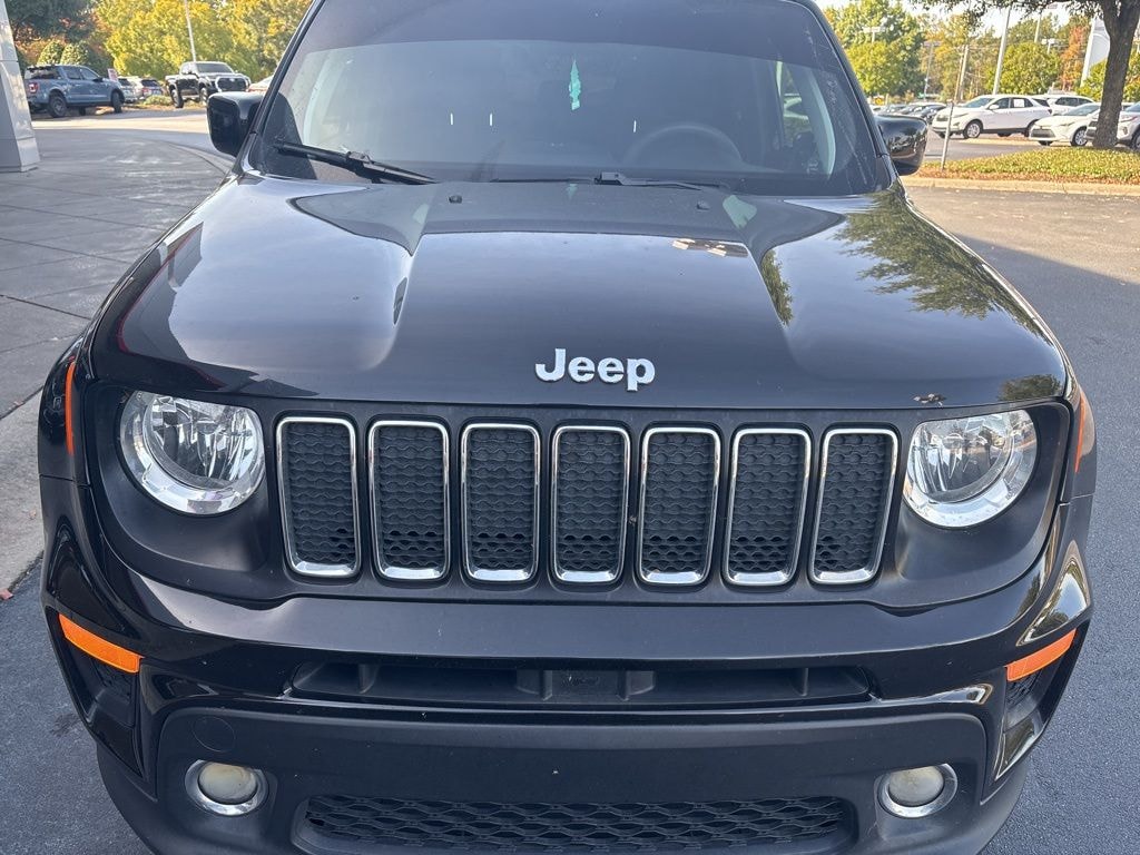 Used 2019 Jeep Renegade Latitude FWD SUV