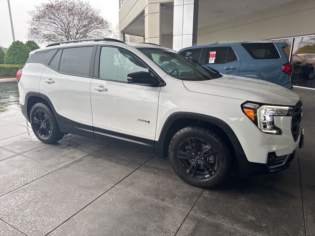 Used 2023 GMC Terrain AT4 SUV