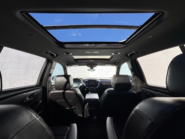 2023 Chevrolet Traverse High Country photo 4
