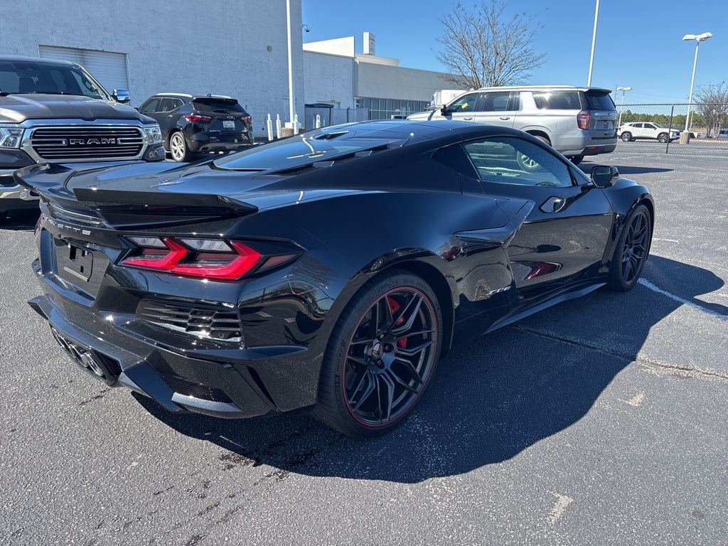 Used 2024 Chevrolet Corvette Stingray Z06 w/1LZ Coupe