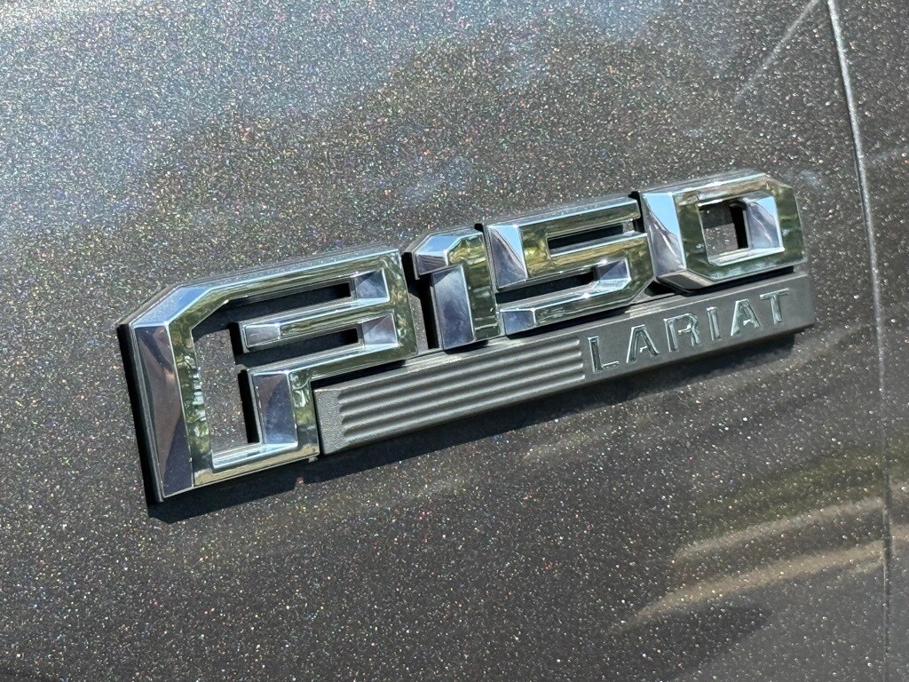 2015 Ford F-150 Lariat photo 4