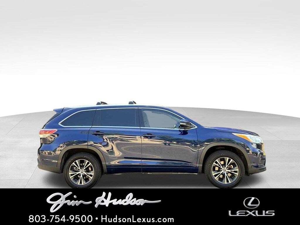 Used 2016 Toyota Highlander XLE V6 SUV