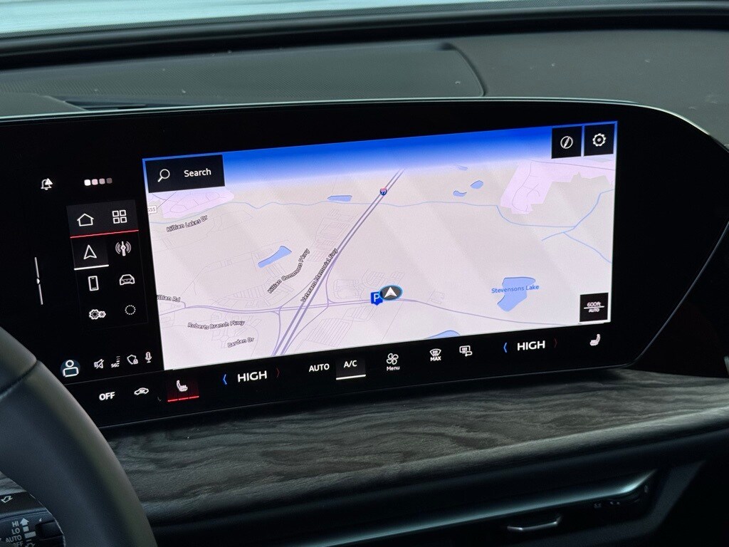 New 2025 Audi Q5 2.0T Premium SUV